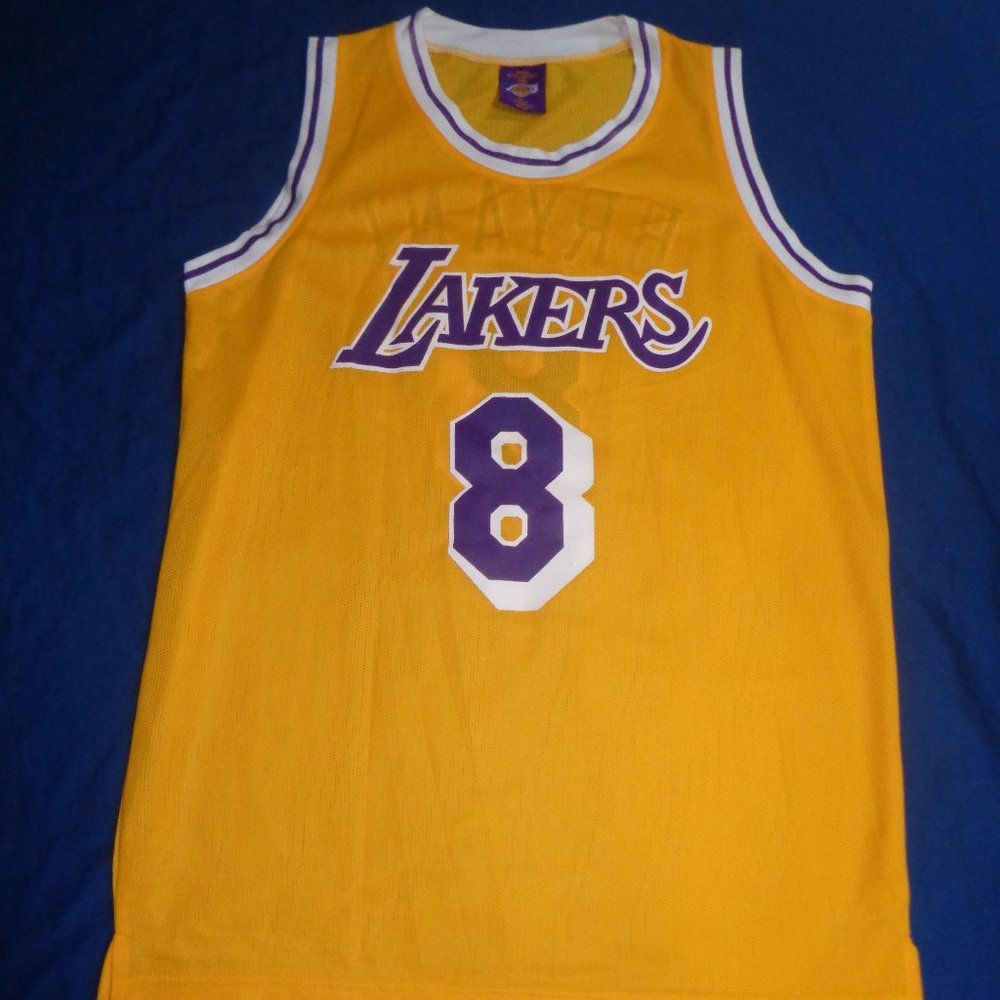 Los Angeles Lakers Kobe Bryant #8 Retirement Jersey SIZE XL